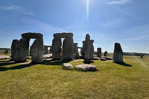 London to Stonehenge - Private Round-Trip with 75-Minute Stop