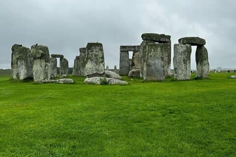 Explore Stonehenge 6 Hour Tour By Van & Entry Ticket