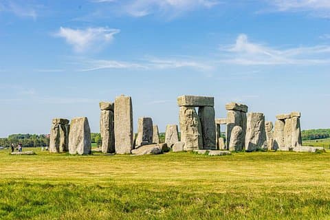 Private Transfer: London–Bath–Stonehenge–Cotswolds–London