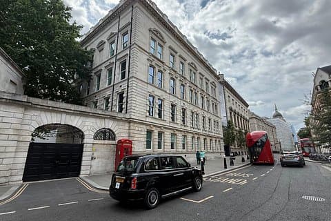 Private London 3 hour Sherlock Locations Tour by Black Taxi