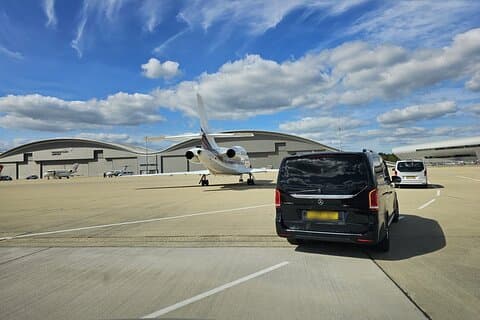 Private Transfer Any London Hotel to Southampton Cruise Port