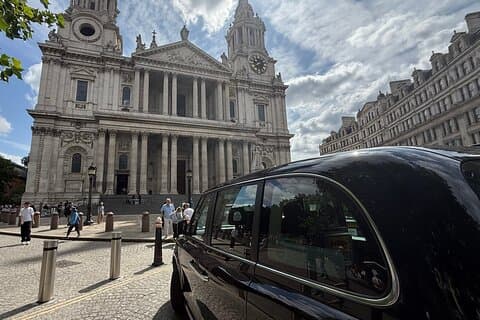 Panoramic Private 4 hour Black Taxi Tour of London