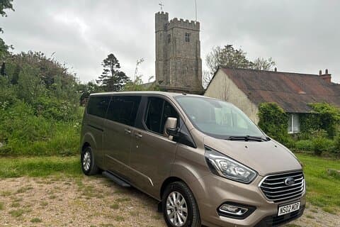 London Heathrow Bath , Southampton Private Airports Transfers