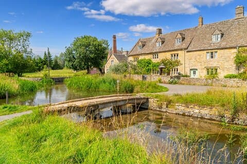 The historic University of Oxford, exploring 900 years of academic excellence.