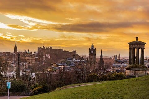 Private Express Edinburgh Scenic & Historic Tour