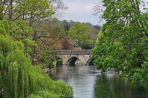 Salisbury, River Avon with old bridge