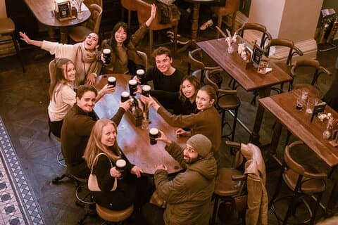 London Private Taverns Tour with Historic Pubs