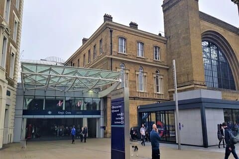 The entrance to King's Cross from the square in front of the station on Euston Road