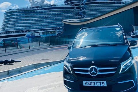 Private Car Chauffeur Service Transfer London -Southampton Cruise