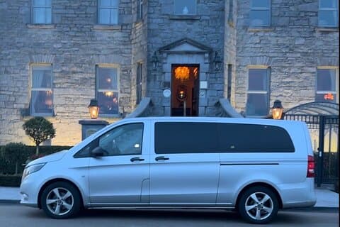 Private transport Edinburgh x Glasgow Brazilian driver