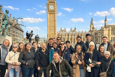 London Essential 2 hour introductory Walking Tour With a Londoner
