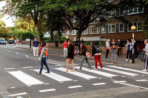 London: Private Beatles Tour – Abbey Road & Filming Locations