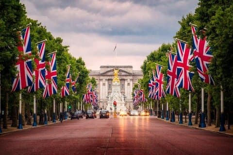Southampton to London Private Car City Tour