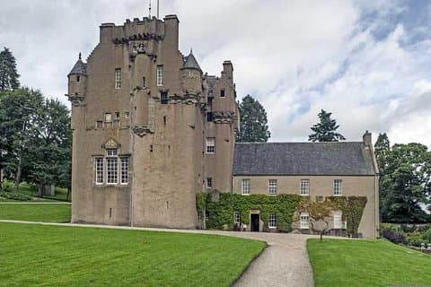 Aberdeen Half Day: Crathes Castle & Highland Boundary Geology