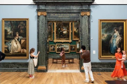 Explore the Tate Britain with a Self Guided Tour