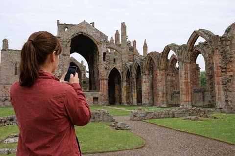 Scottish Borders Road Trip Guidebook-Edinburgh, Melrose & Rosslyn