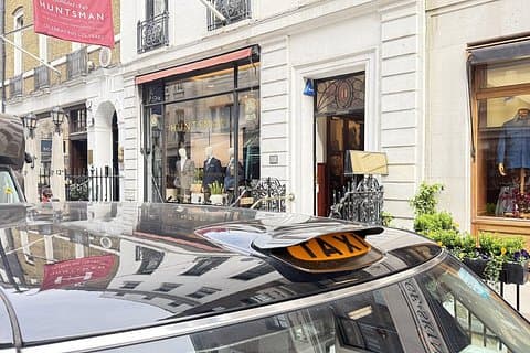 Kingsman Filming Locations Tour by London Taxi