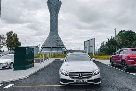 Edinburgh to Greenock Cruise Terminal Executive Transfer