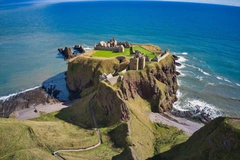 Scottish Castles: Glamis and Dunnottar