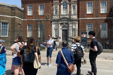 Bridgerton London Walking Tour in Greenwich