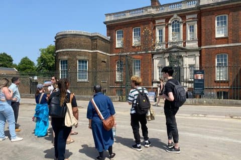 Private Bridgerton Walking Tour of Greenwich London