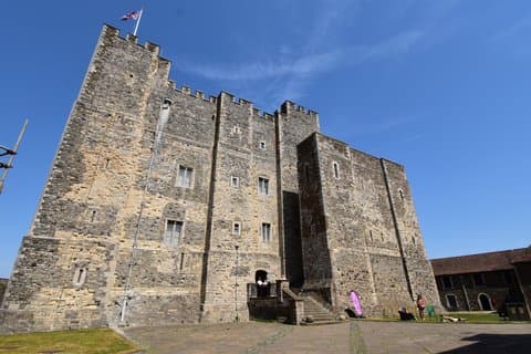 London: Private Black Cab Day Tour to Dover Castle