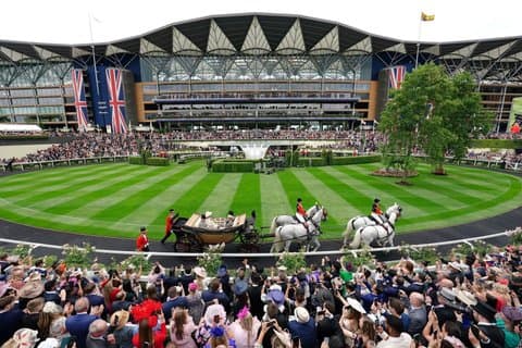 Ascot Racecourse Private Chauffeur - London, Heathrow & Windsor