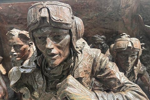 London Churchill War Rooms and Chartwell House One Day Tour