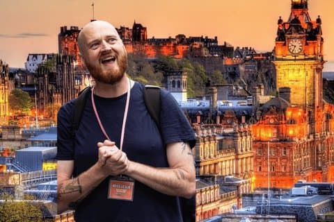 Indoor Historical Comedy Tour of Edinburgh with A Comedian