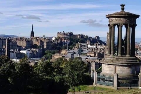 Edinburgh Private Guided Driving Full Day City Discovery Tour