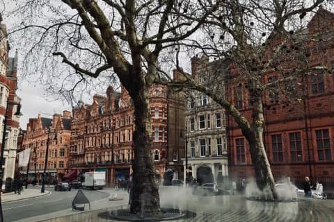 Ghosts and Legends of Mayfair Walking Tour in London