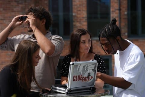 Cluefall - Immersive Treasure Hunt in London's South Bank