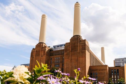 The Chimney Lift at Battersea Power Station