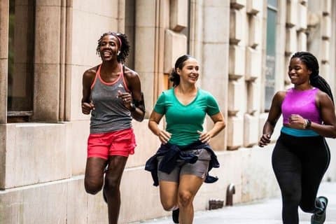 Women's 5km Running Adventure in London with Prosecco Stop