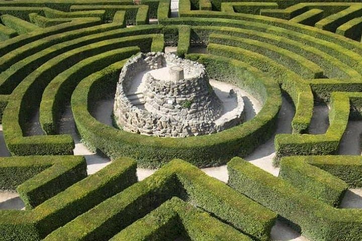 Leeds Castle Maze