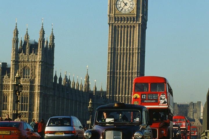 Private Tour: Black Taxi Tour of London