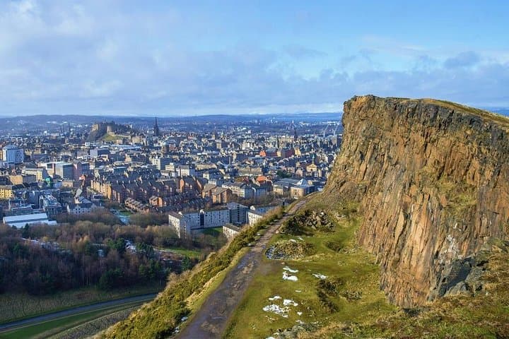 Stirling to Edinburgh Luxury Private Transfers