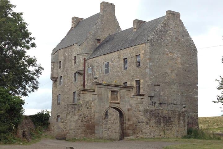 Midhope Castle - Lallybroch castle tours from Private Tours Edinburgh
