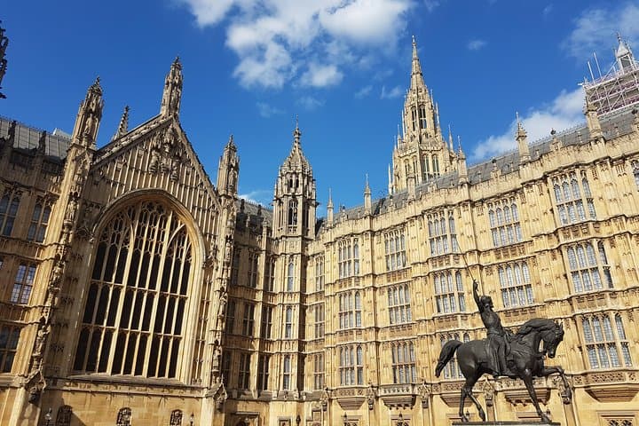 London's Amazing Palaces & Parliament : Private Tour