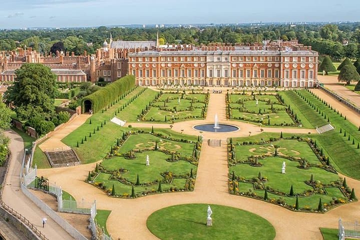 Hampton-Court-Palace