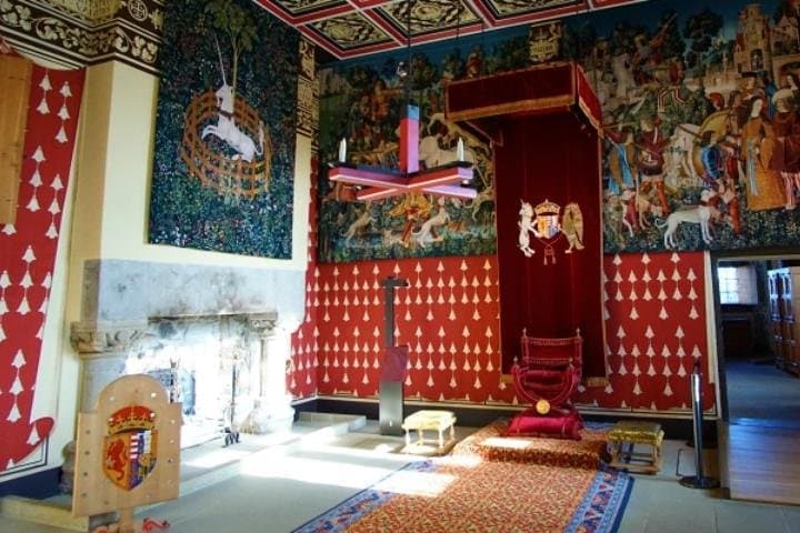 Mary Queen of Scots Luxury Private Excursion - Stirling Castle