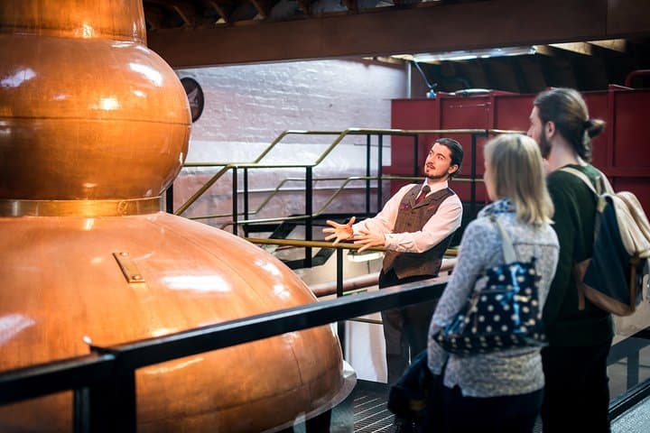 Waterfalls, Warriors & Whisky Adventure Day Tour from Edinburgh