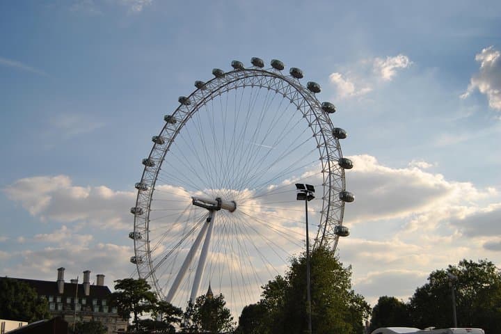 Private walking tour of central London