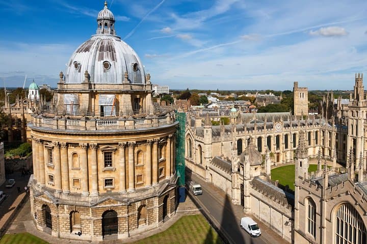 Oxford & Harry Potter Private Walking Tour Experience