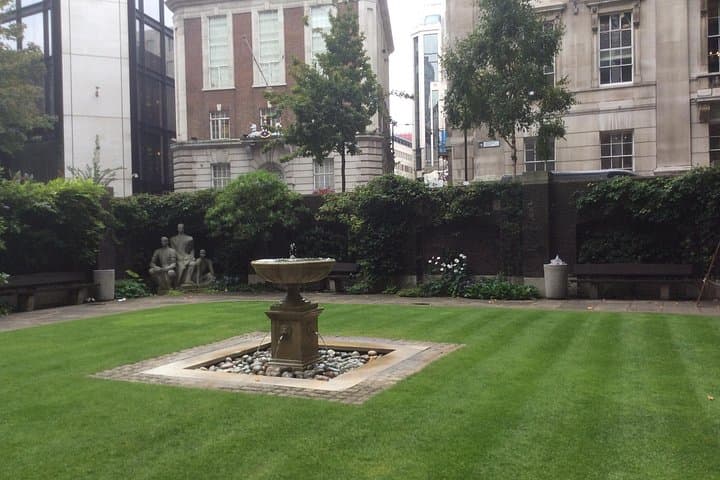 In the heart in the oldest part of London are dozens of tranquil secret gardens and spaces.