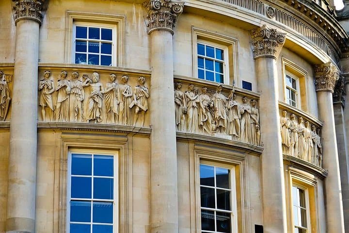 Stonehenge & Bath Day Tour from London including Admission