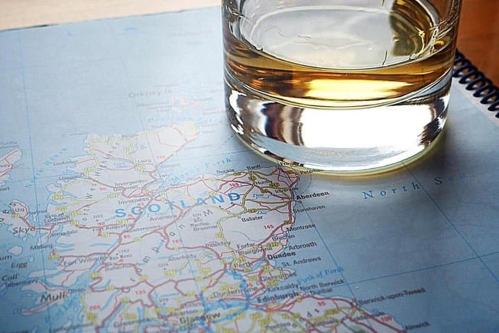 Private Highland Whisky Tour- Three distilleries - From Edinburgh
