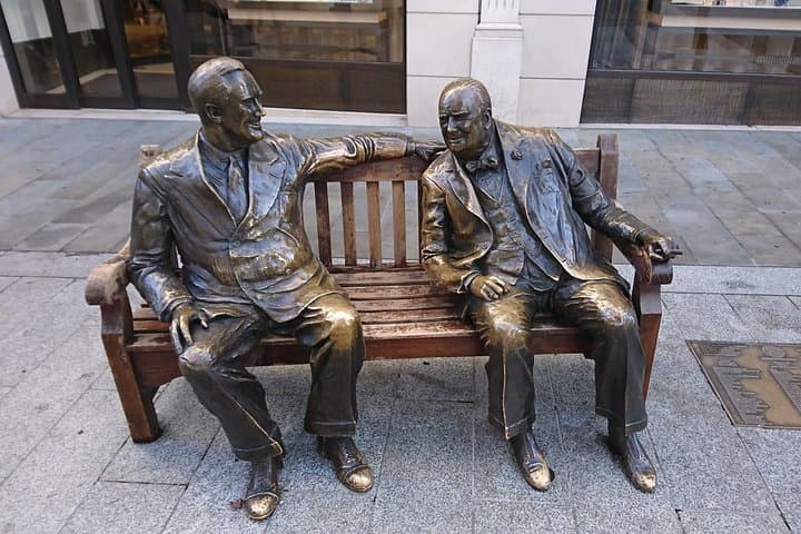 Allies Statue, room for you too - Mayfair