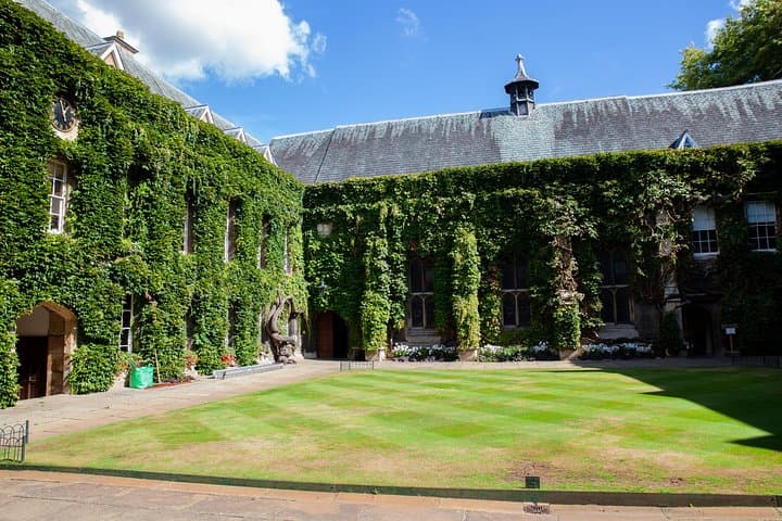 Go inside the University