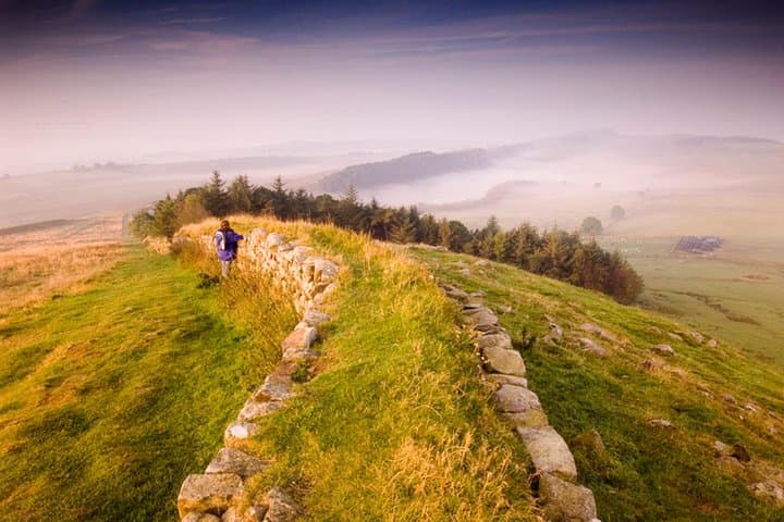 Hadrian's Wall and The Borders Tour from Edinburgh with Admission
